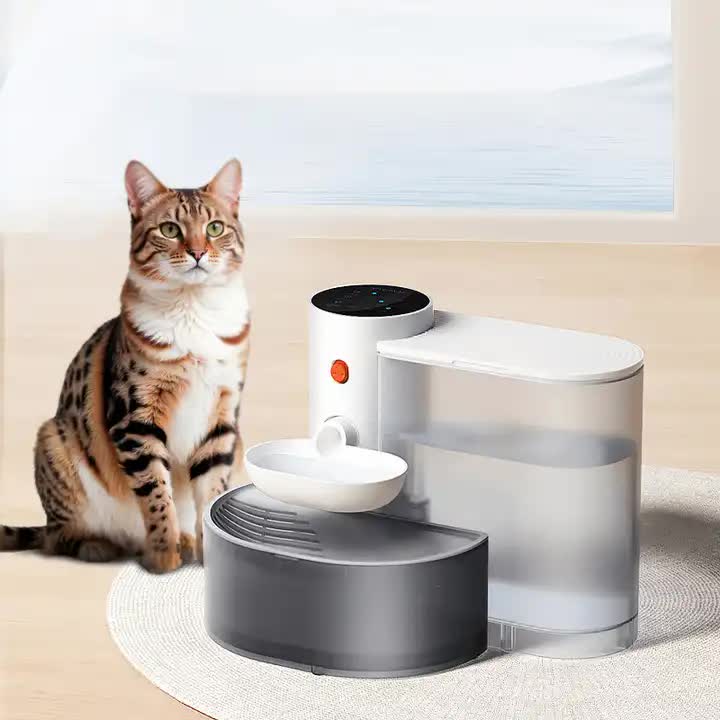 Smart Pet Water Dispenser - Tilted Design, Automatic Water for Cats and Dogs