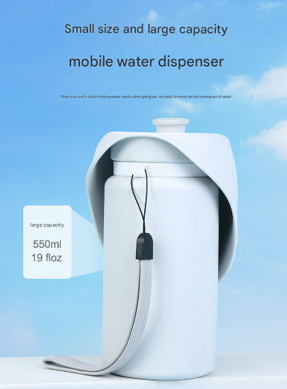 Portable, Dog Water Bottle 550ml - Fold-able, Food-Grade Silicone