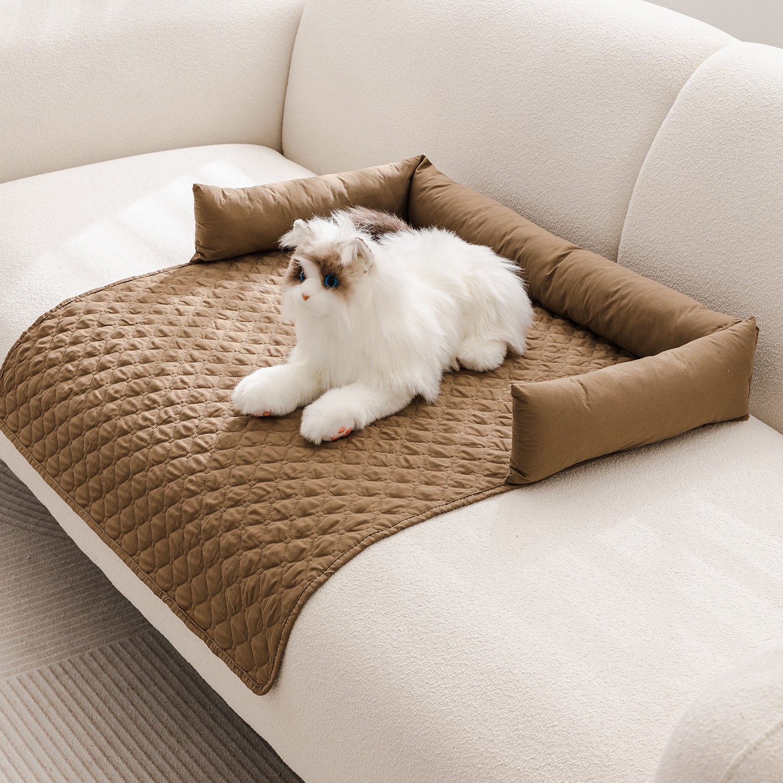 90*120CM Brown Waterproof & Scratch-Resistant Pet Sofa Protector, Pillow