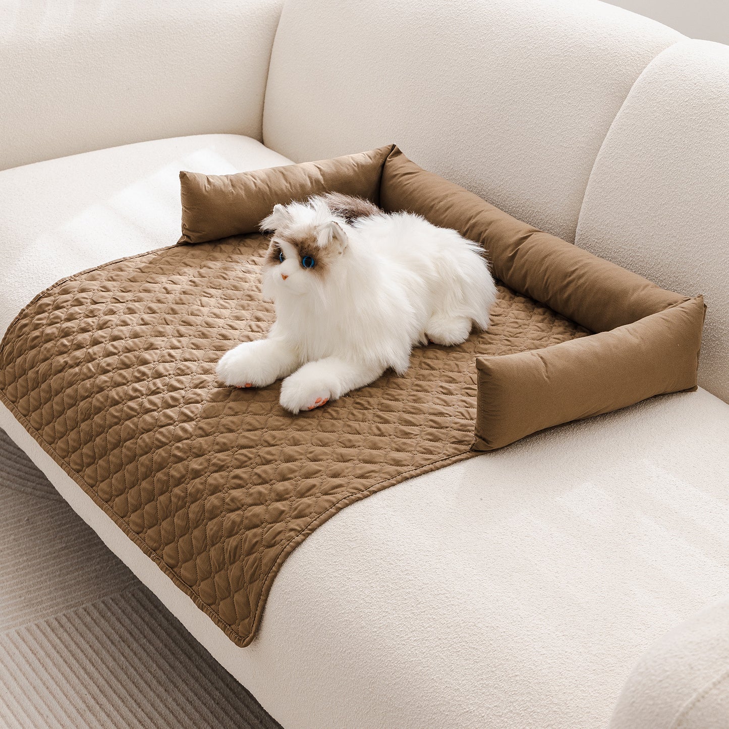 90*120CM Brown Waterproof & Scratch-Resistant Pet Sofa Protector, Pillow