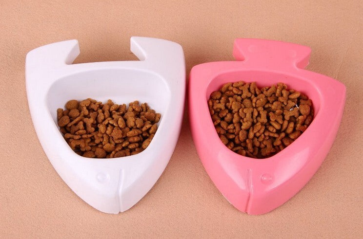 2 x Small pet plastic feeding bowls
